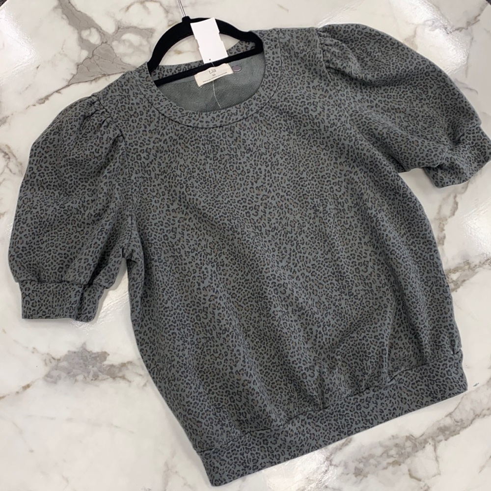 T.lab Anthropology top
